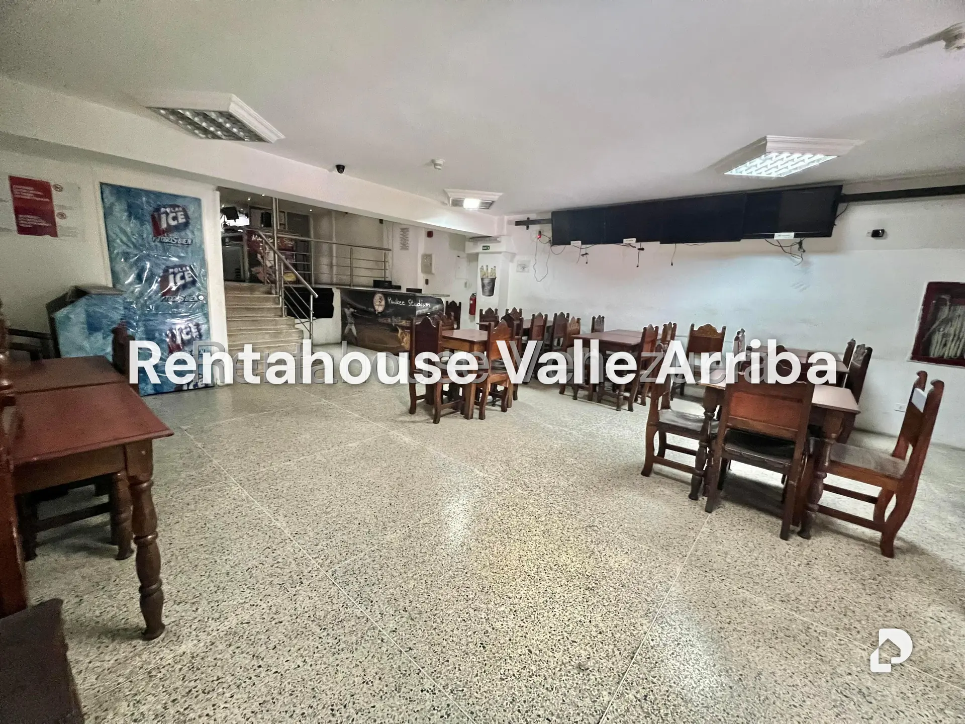Local comercial en Parroquia La Candelaria, Caracas – 8