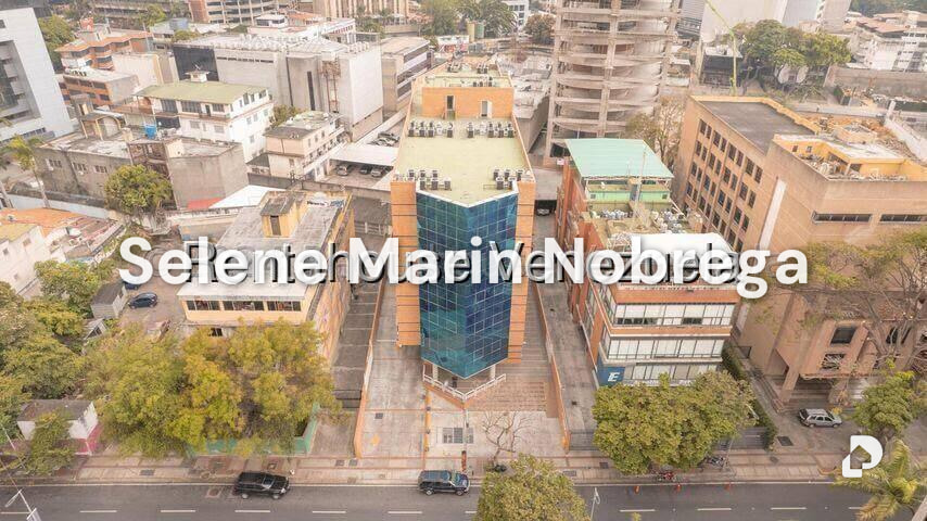Local comercial en Las Mercedes, Caracas – 1