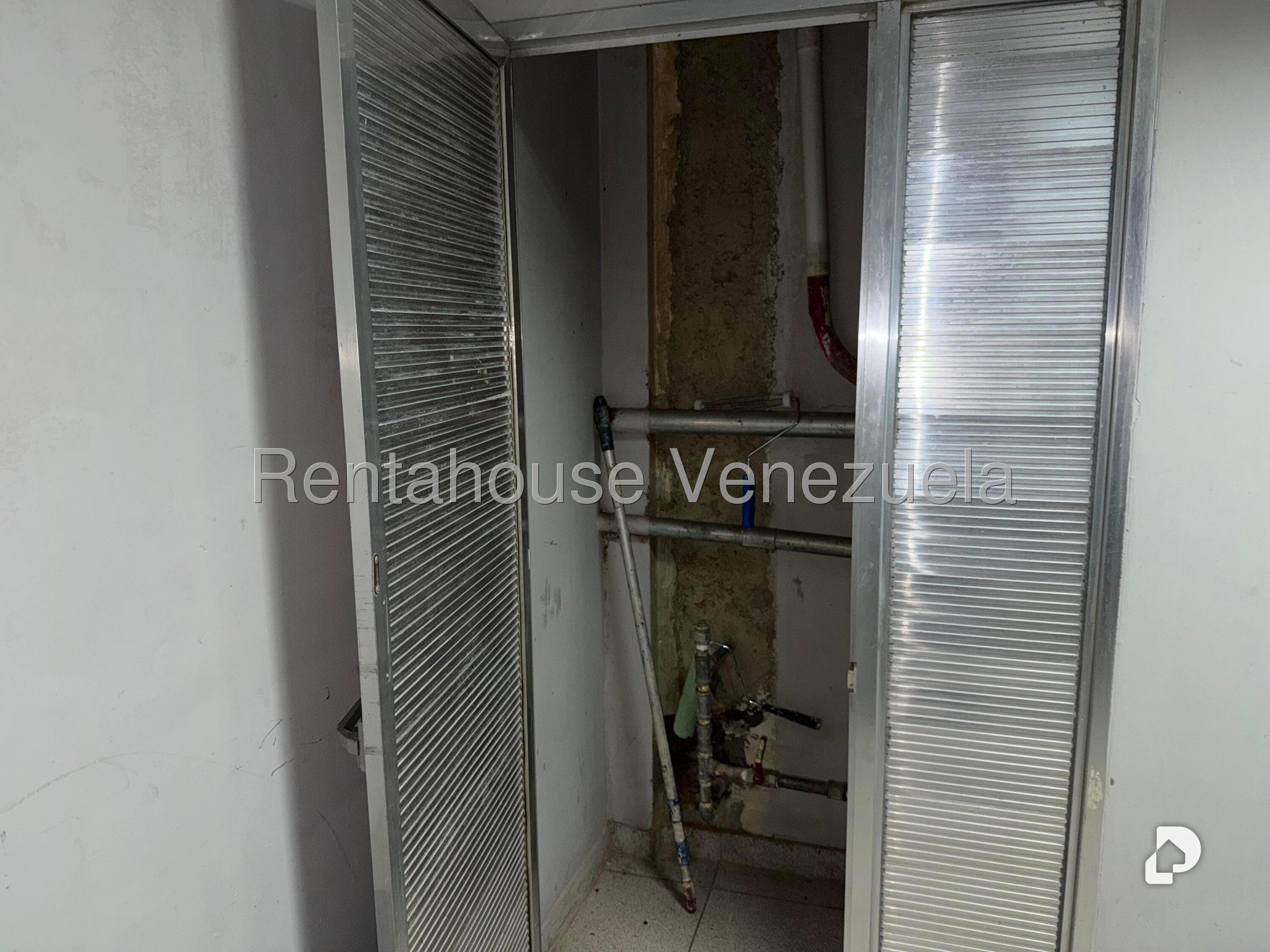 Local comercial en Las Acacias, Caracas