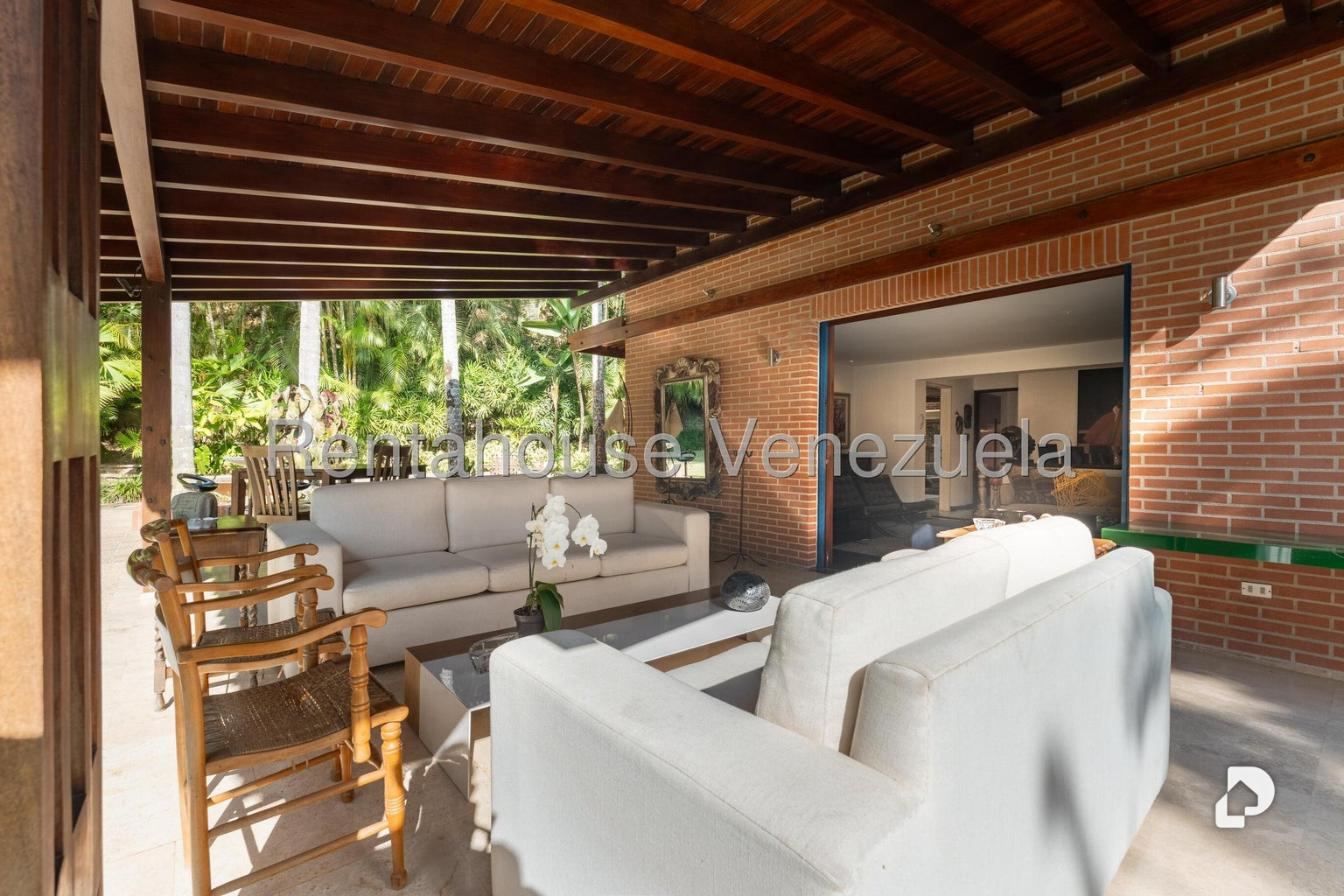 Casa en Alto Hatillo, Caracas – 23