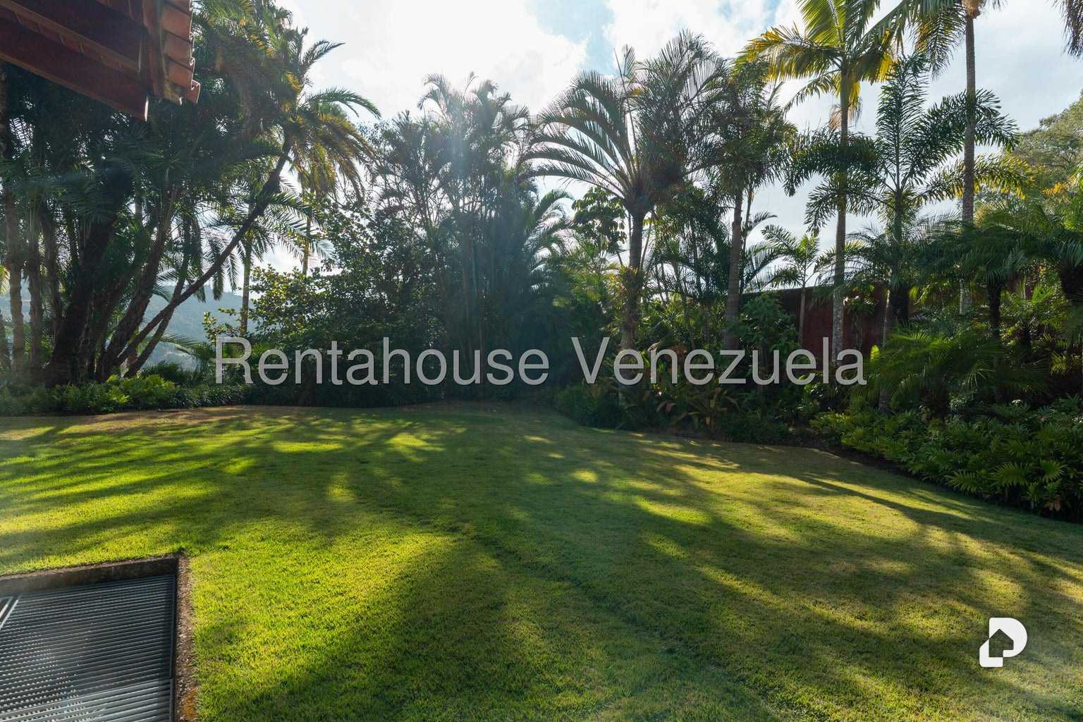 Casa en Alto Hatillo, Caracas – 28