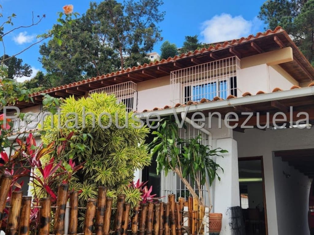 Casa en Alto Prado, Caracas - 1