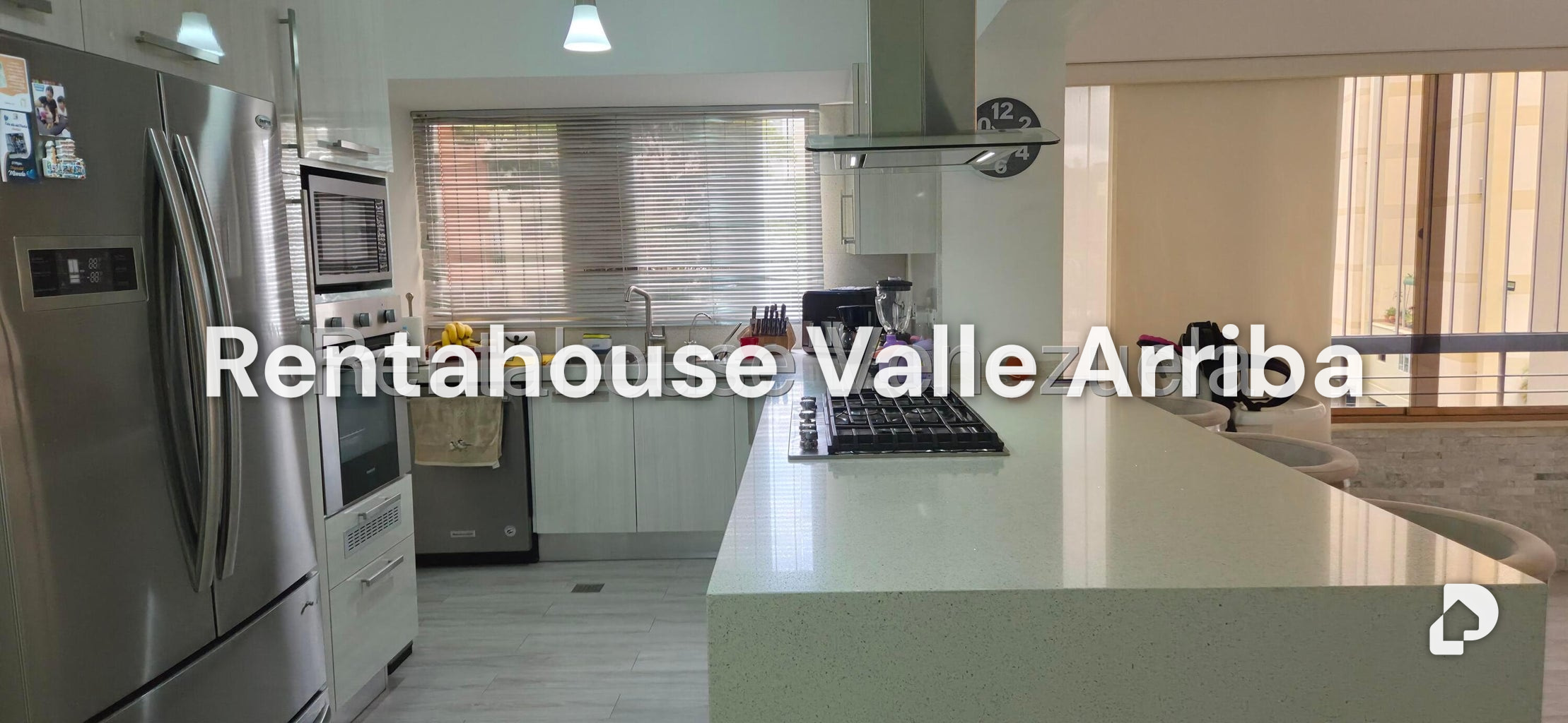 Apartamento en Santa Rosa de Lima, Caracas – 11