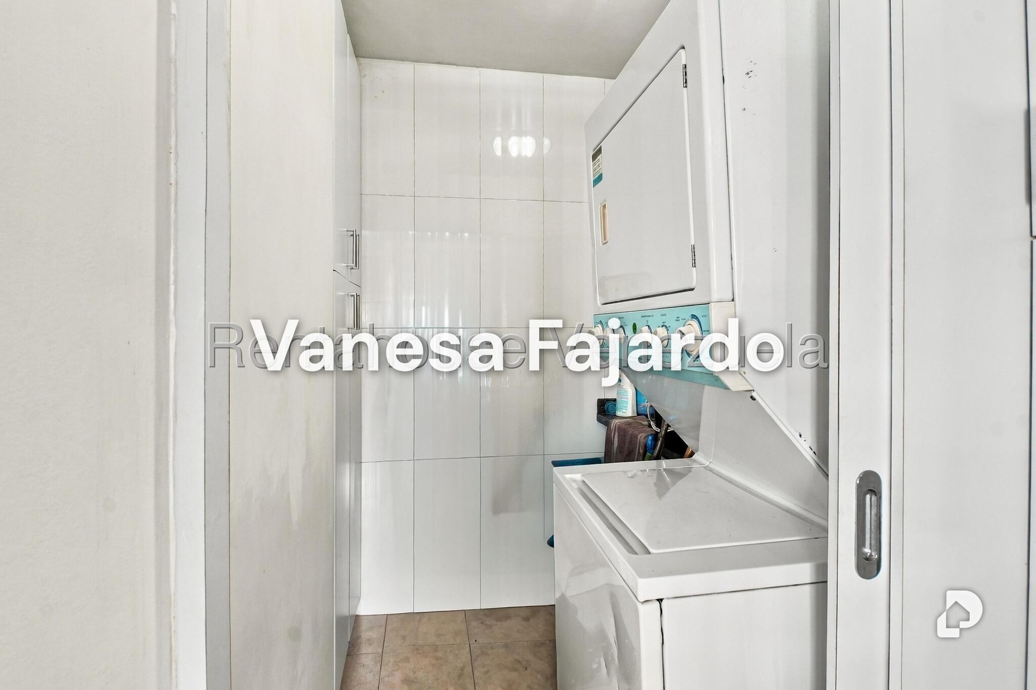 Apartamento en Santa Mónica, Caracas – 12