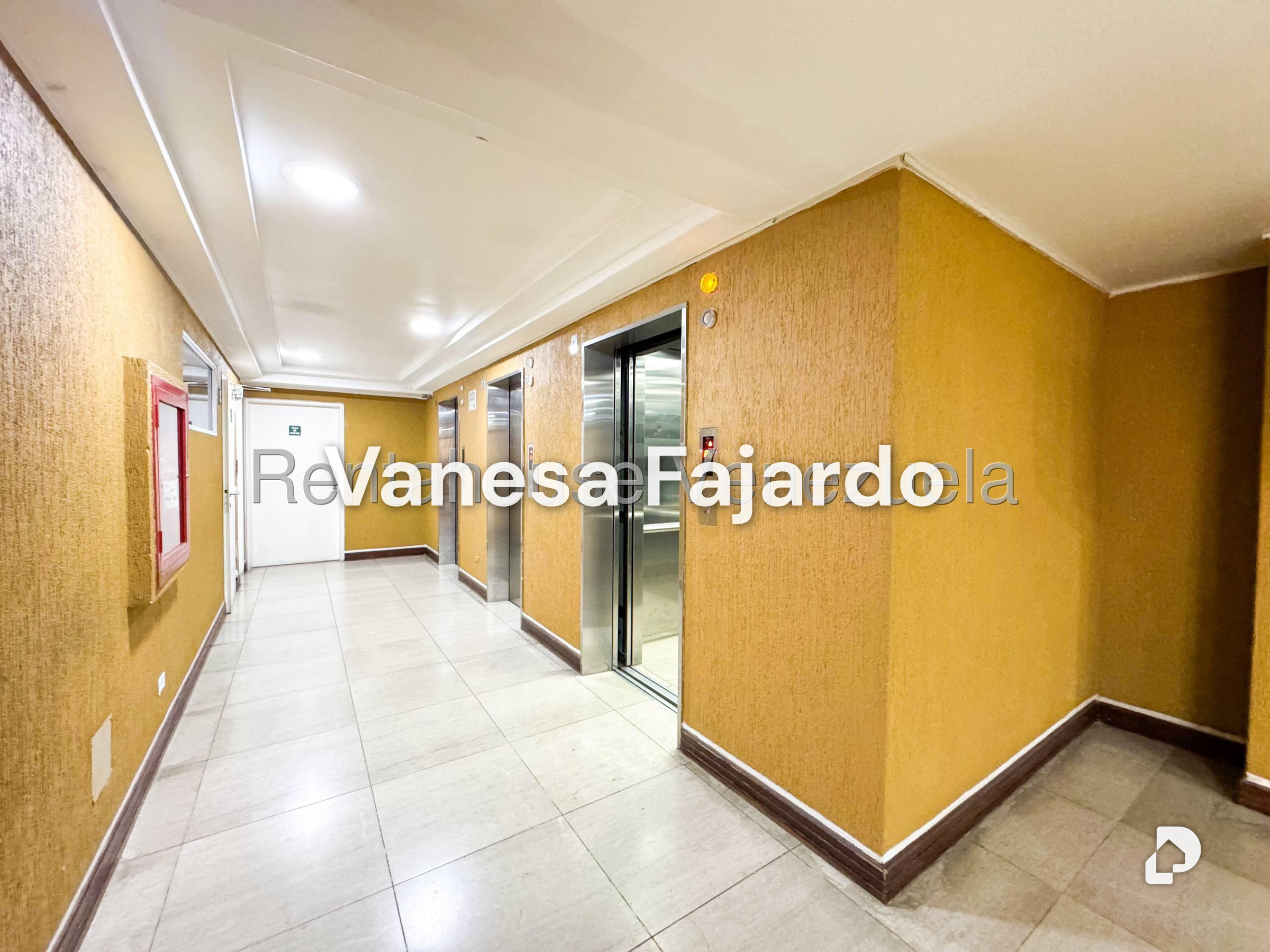 Apartamento en Santa Mónica, Caracas – 25