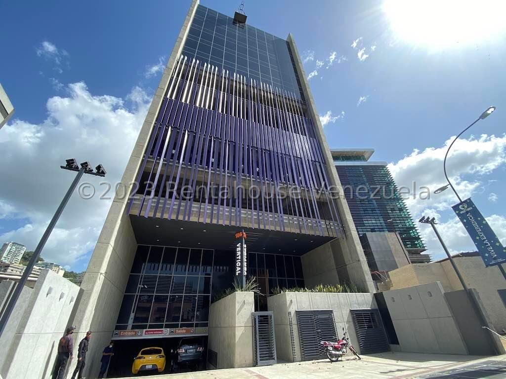 Local comercial en Las Mercedes, Caracas - 1