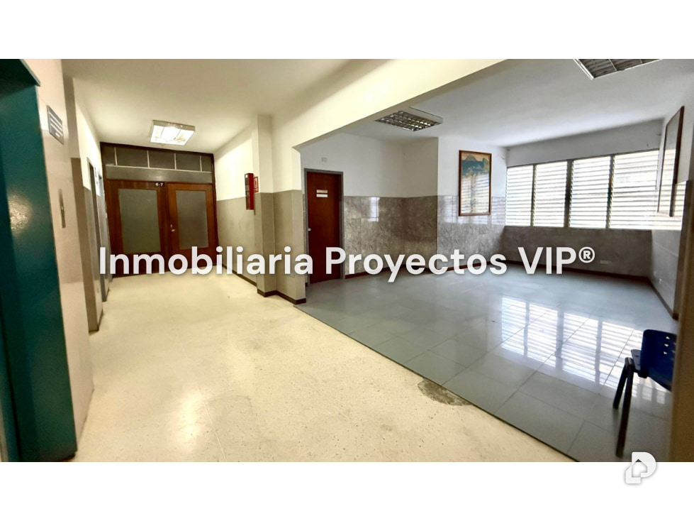 Edificio en La Florida, Caracas – 4