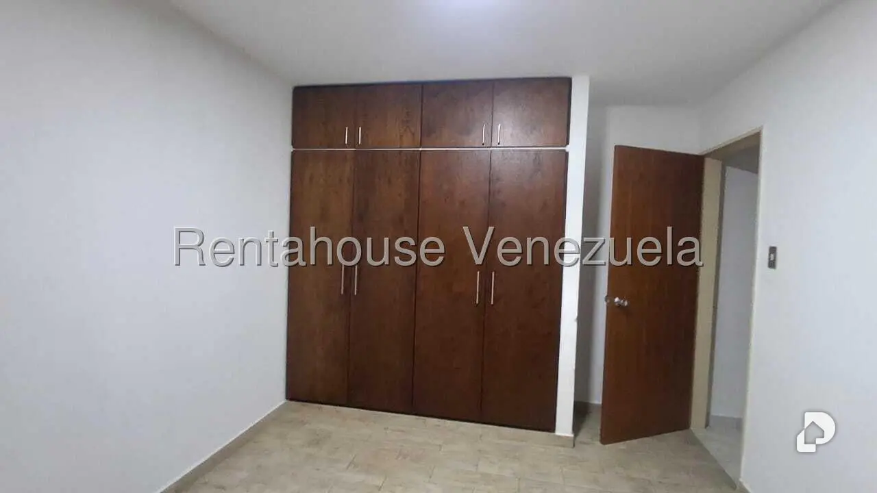 Apartamento en Cumbres de Curumo, Caracas – 11
