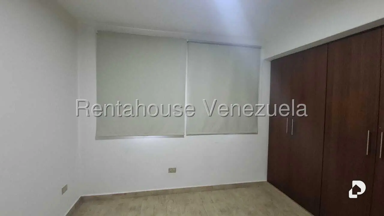 Apartamento en Cumbres de Curumo, Caracas – 10
