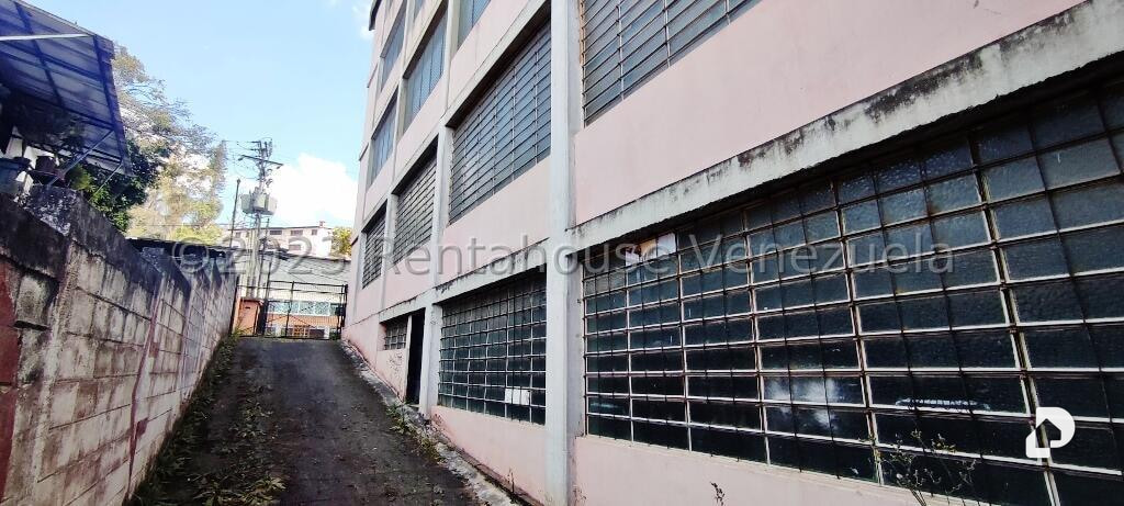 Edificio en Municipio Carrizal, Carrizal
