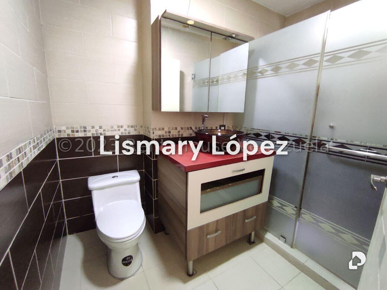Casa en Los Guayabitos, Caracas – 25