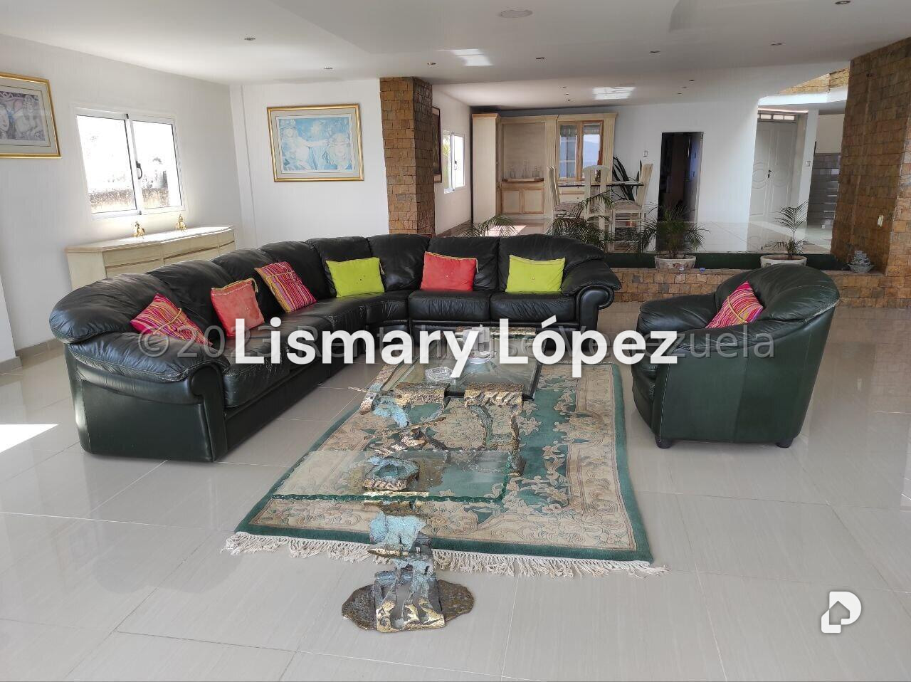 Casa en Los Guayabitos, Caracas – 6