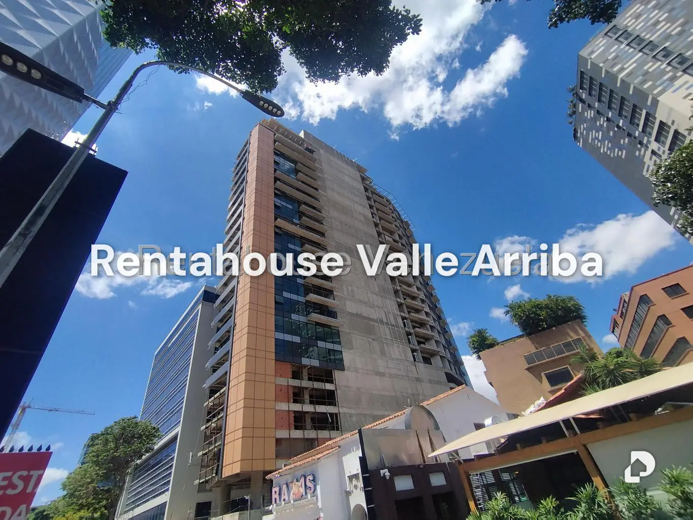 Apartamento en Las Mercedes, Caracas – 1
