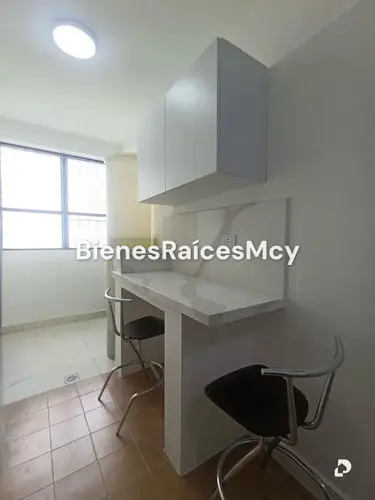 Apartamento en El Centro, Maracay – 4
