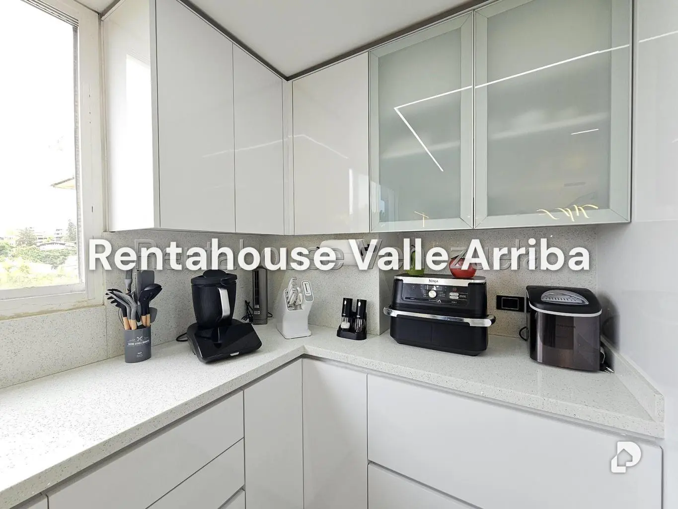 Apartamento en Urb. Miranda, Caracas – 22