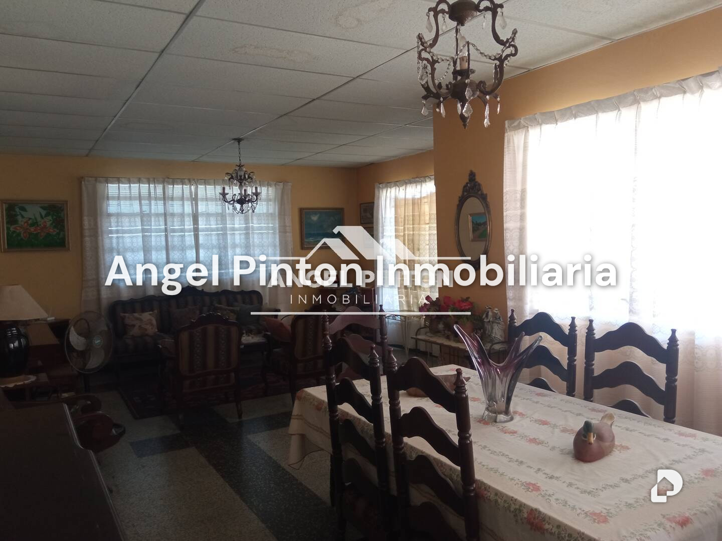 Local comercial en Avenida Cecilio Acosta, Maracaibo – 3