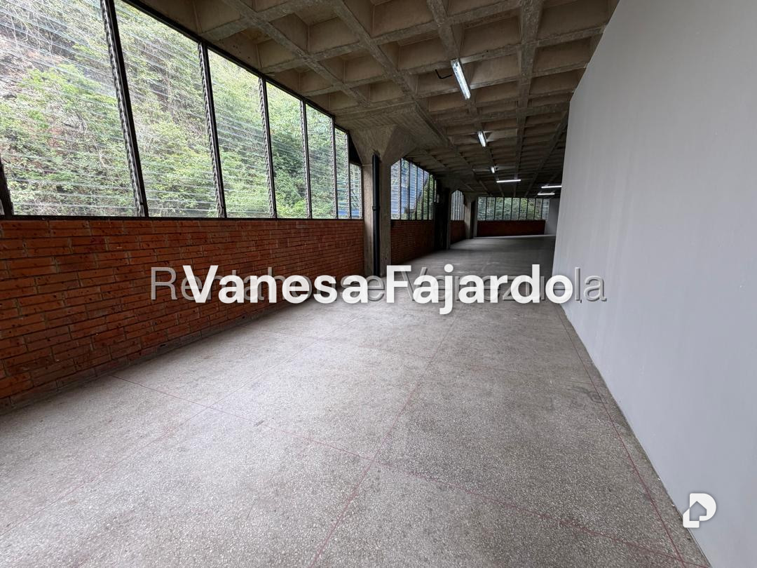 Local comercial en El Valle, Caracas – 6