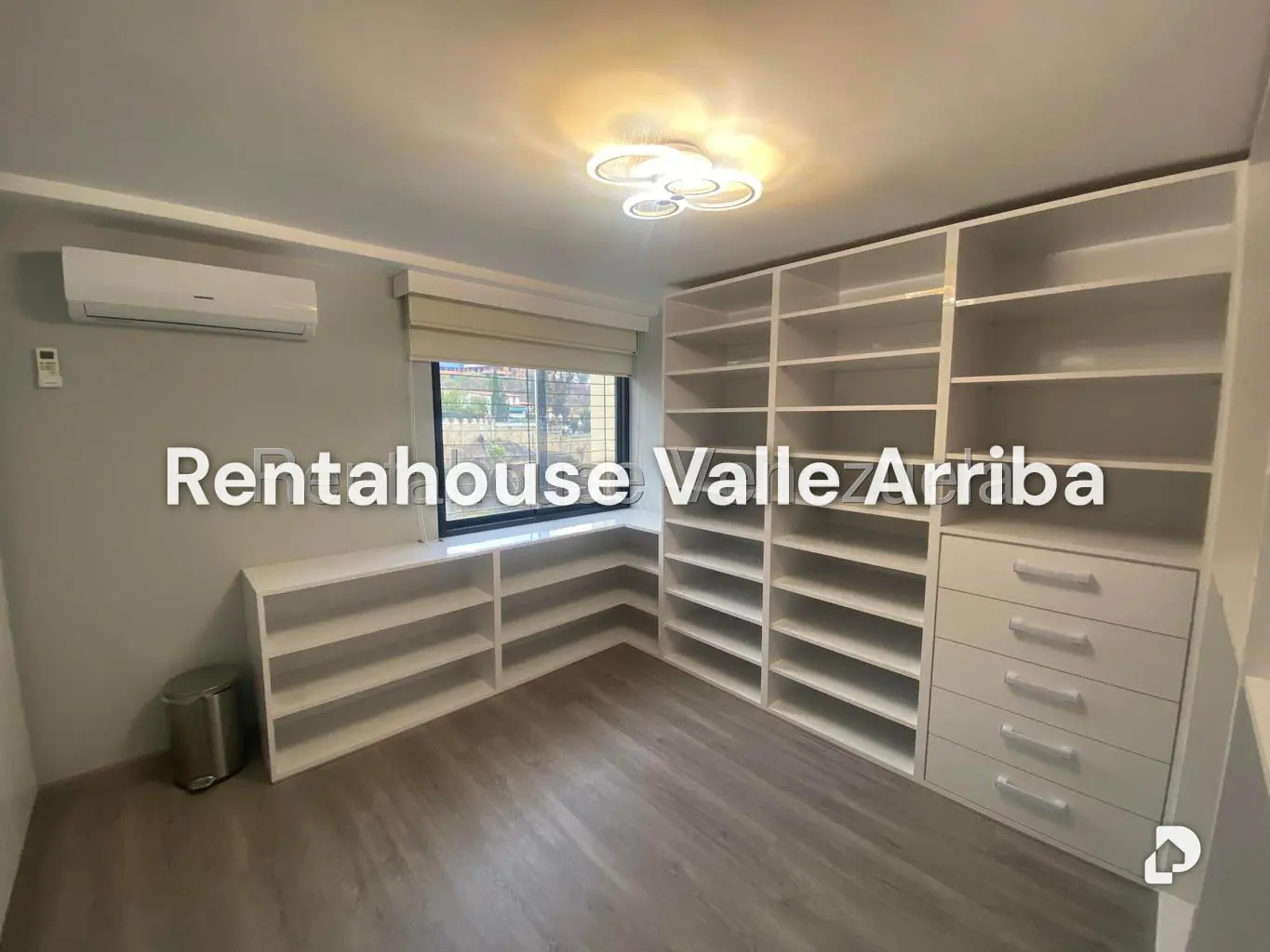 Apartamento en Lomas de La Alameda, Caracas – 16