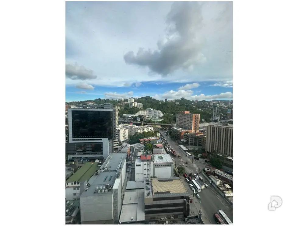 Oficina en Las Mercedes, Caracas – 8