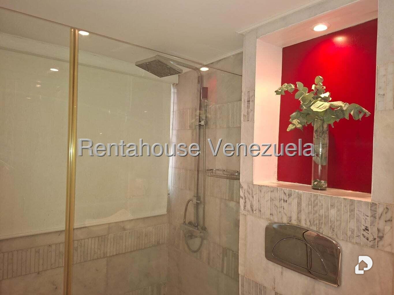 Apartamento en Los Palos Grandes, Caracas