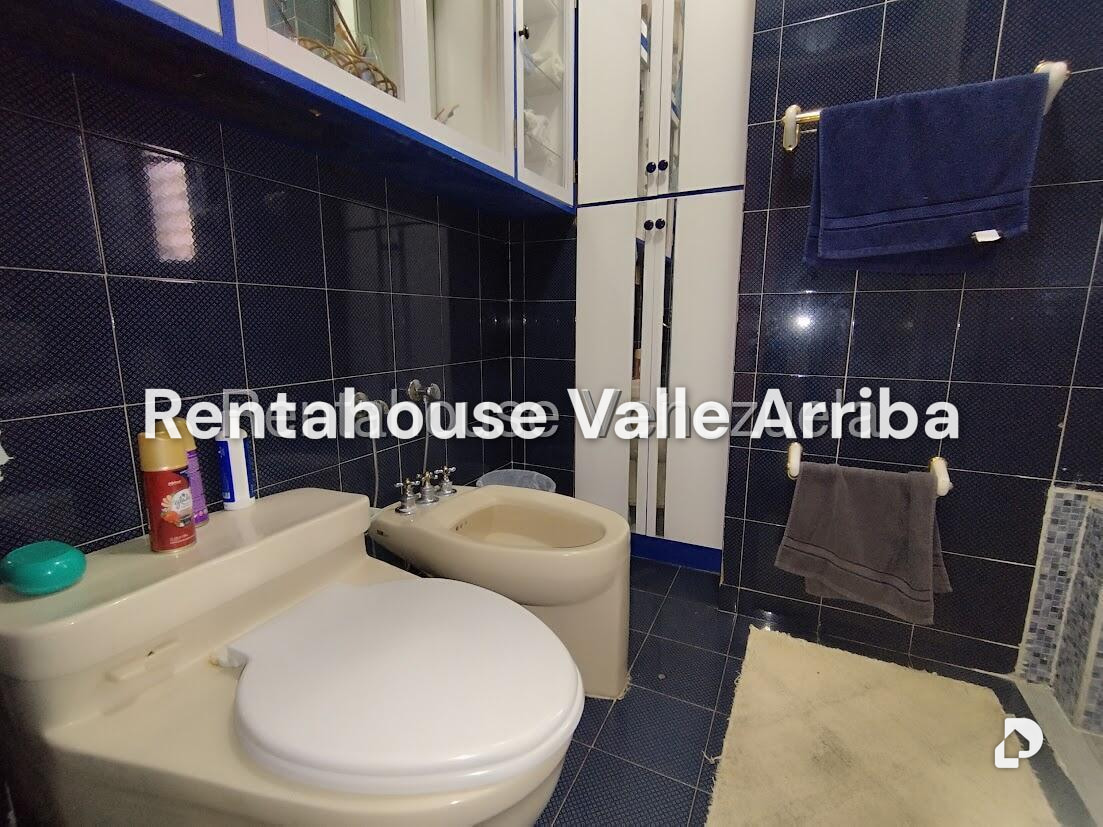 Apartamento en La Florida, Caracas – 22