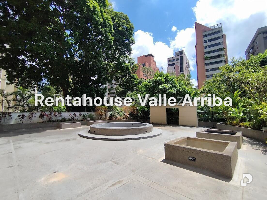 Apartamento en La Florida, Caracas – 28