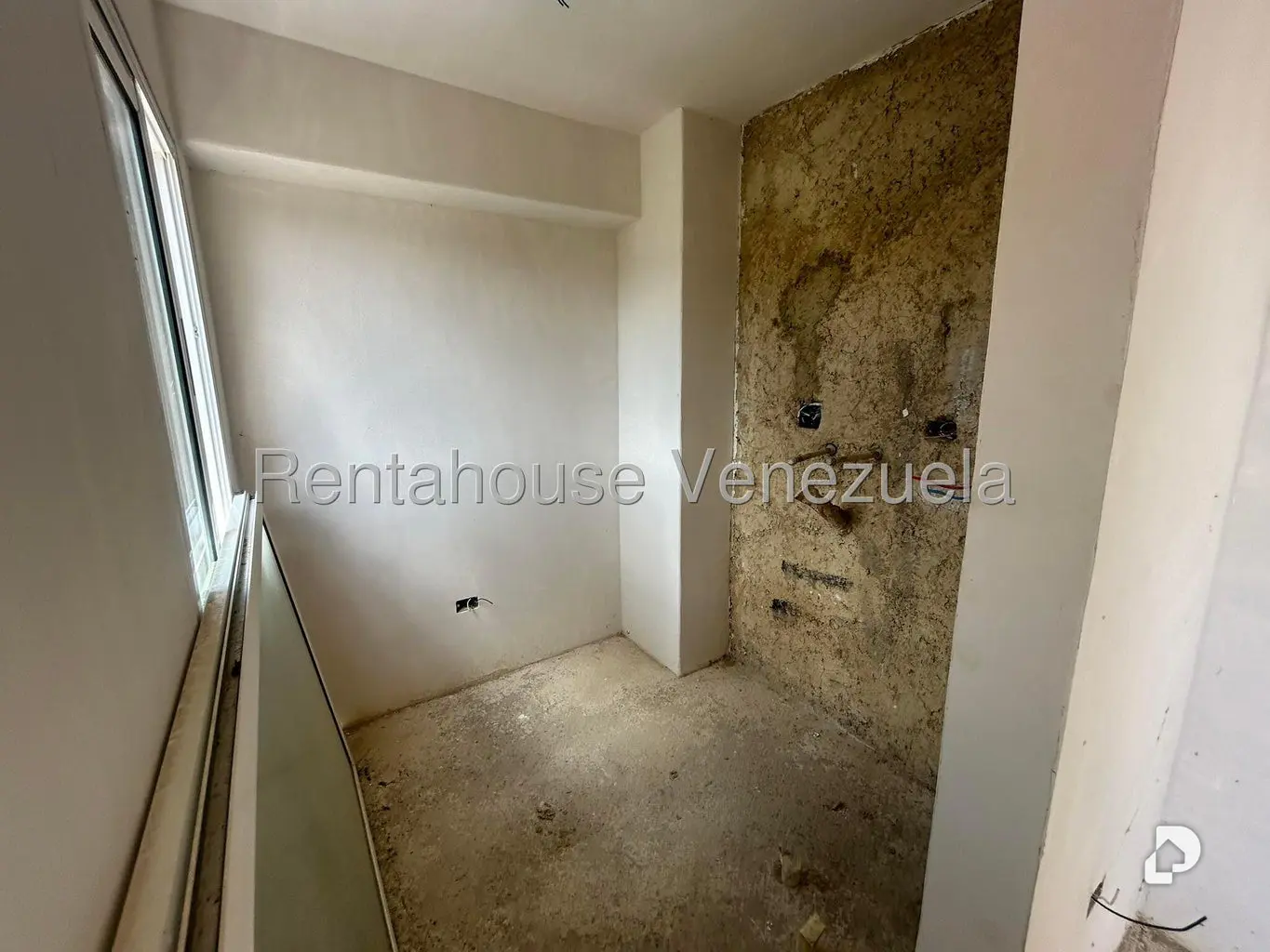 Apartamento en Oripoto, Caracas – 10