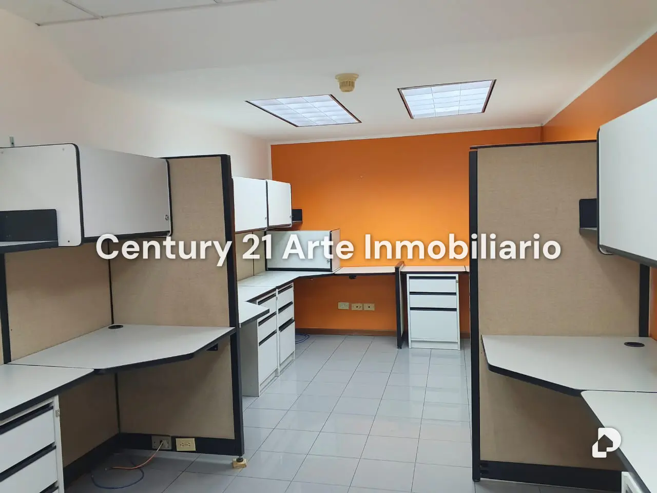 Oficina en El Cafetal, Caracas – 7