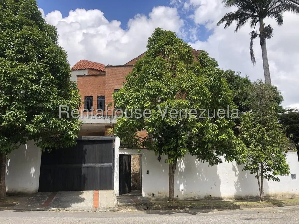 Casa en La Lagunita Country Club, Caracas - 1