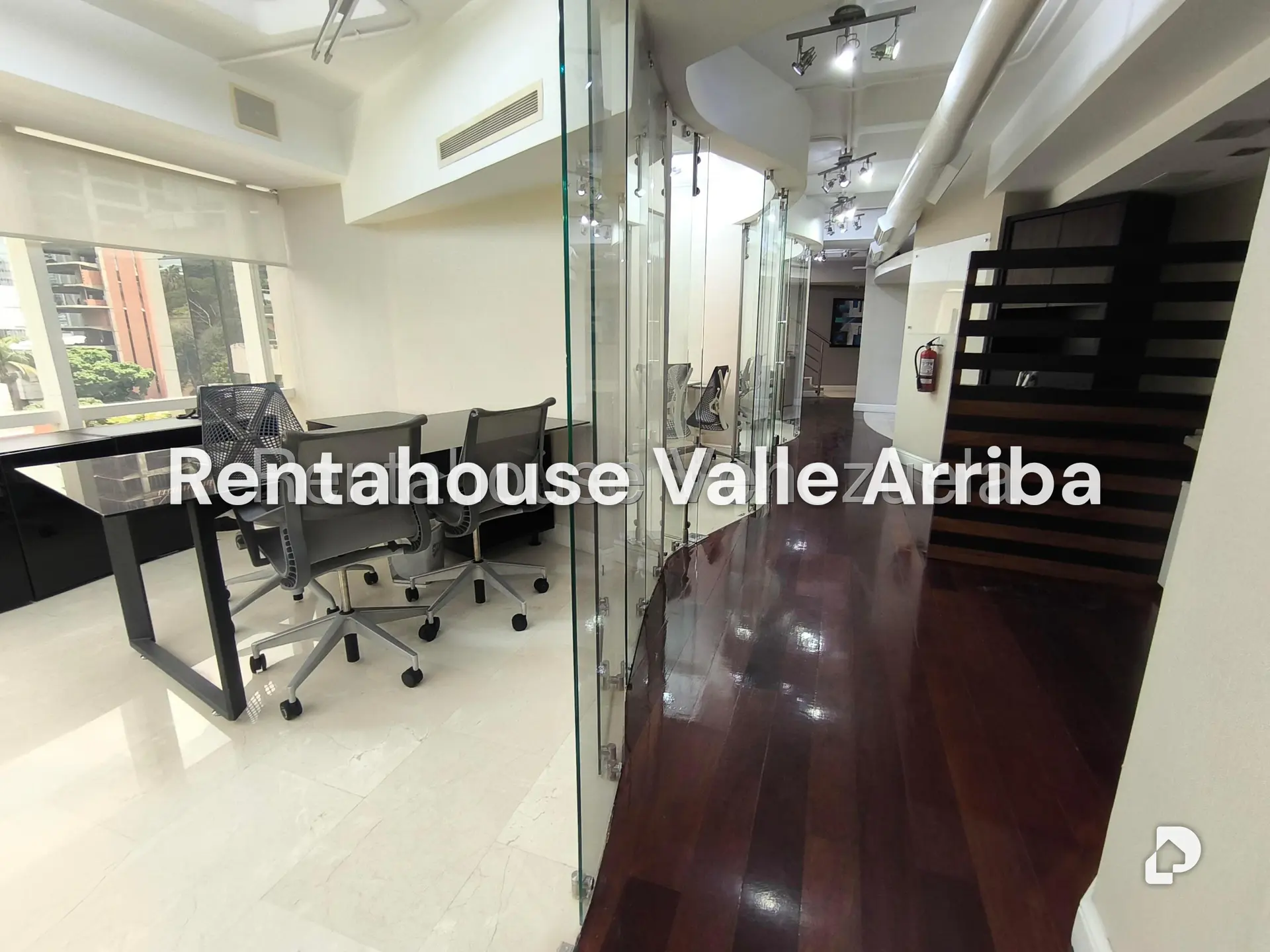 Office in Las Mercedes, Caracas – 15
