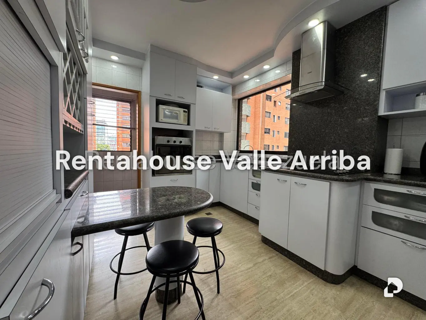 Apartamento en El Rosal, Caracas – 14