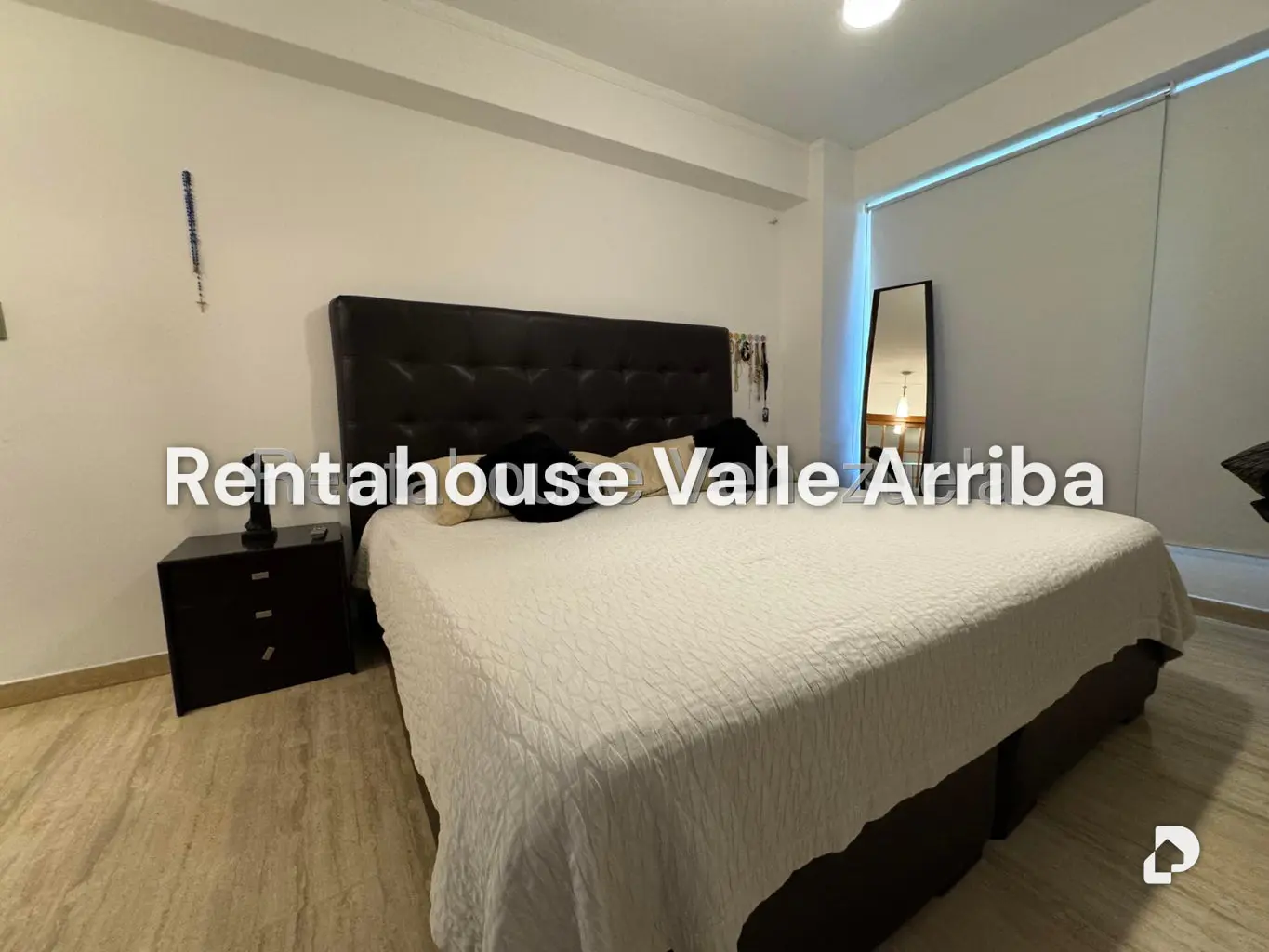 Apartamento en El Rosal, Caracas – 15