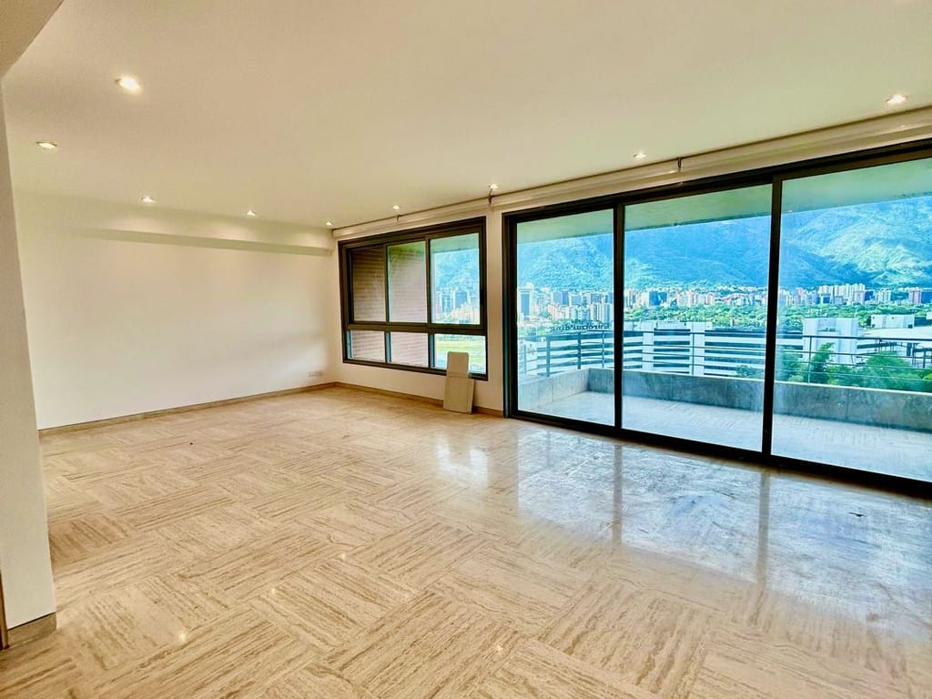 Apartamento en Lomas de Las Mercedes, Caracas - 1