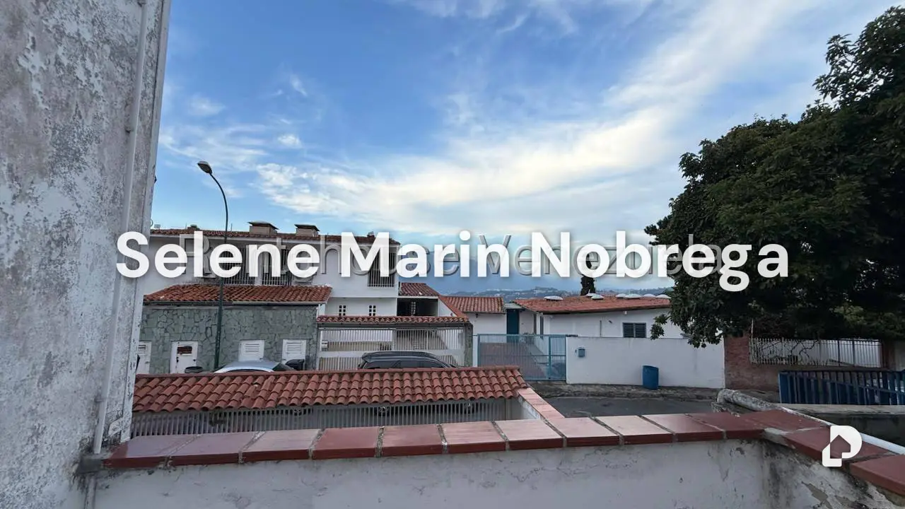 House in Alto Prado, Caracas – 16