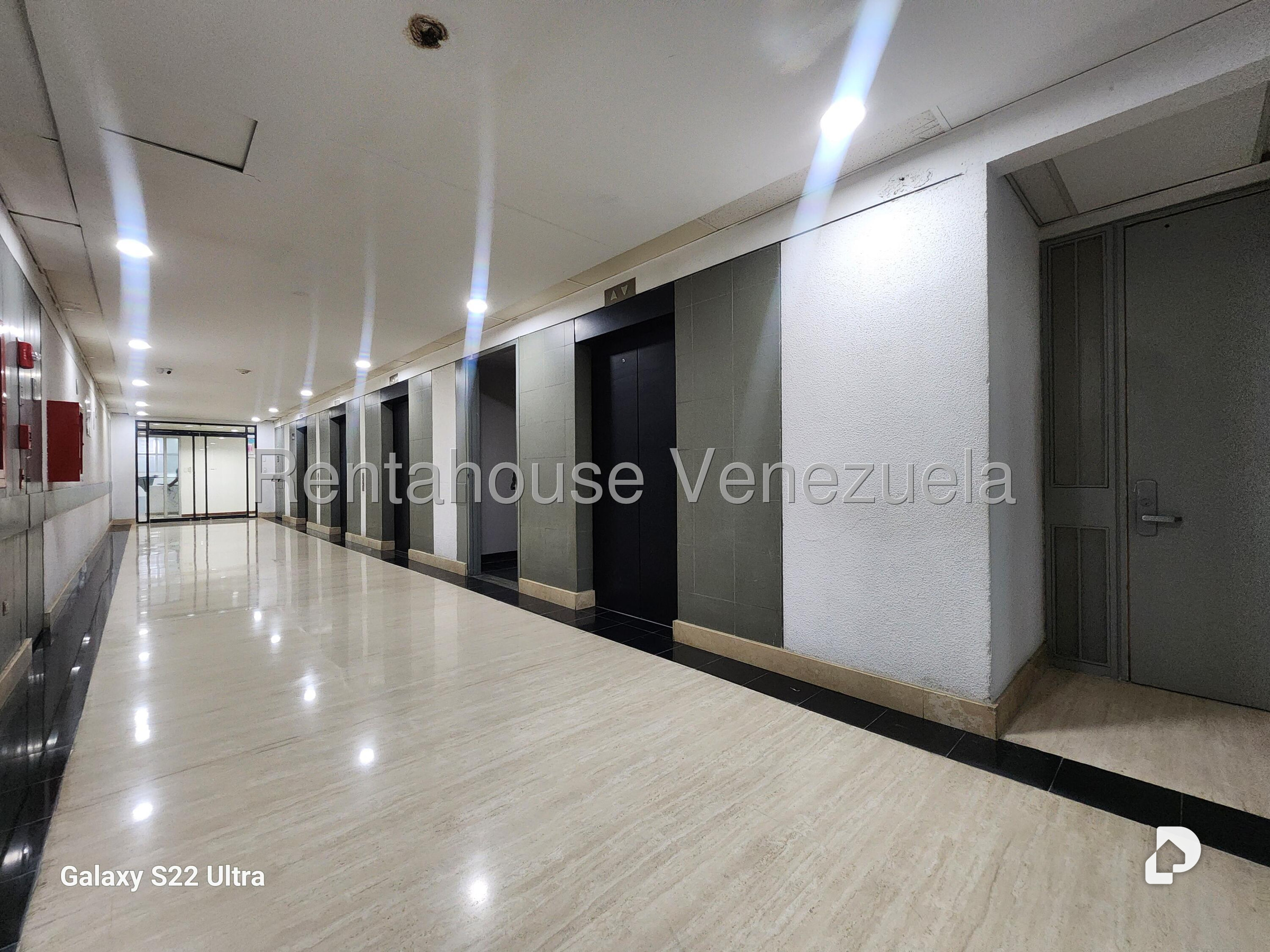 Oficina en El Bosque, Caracas – 7