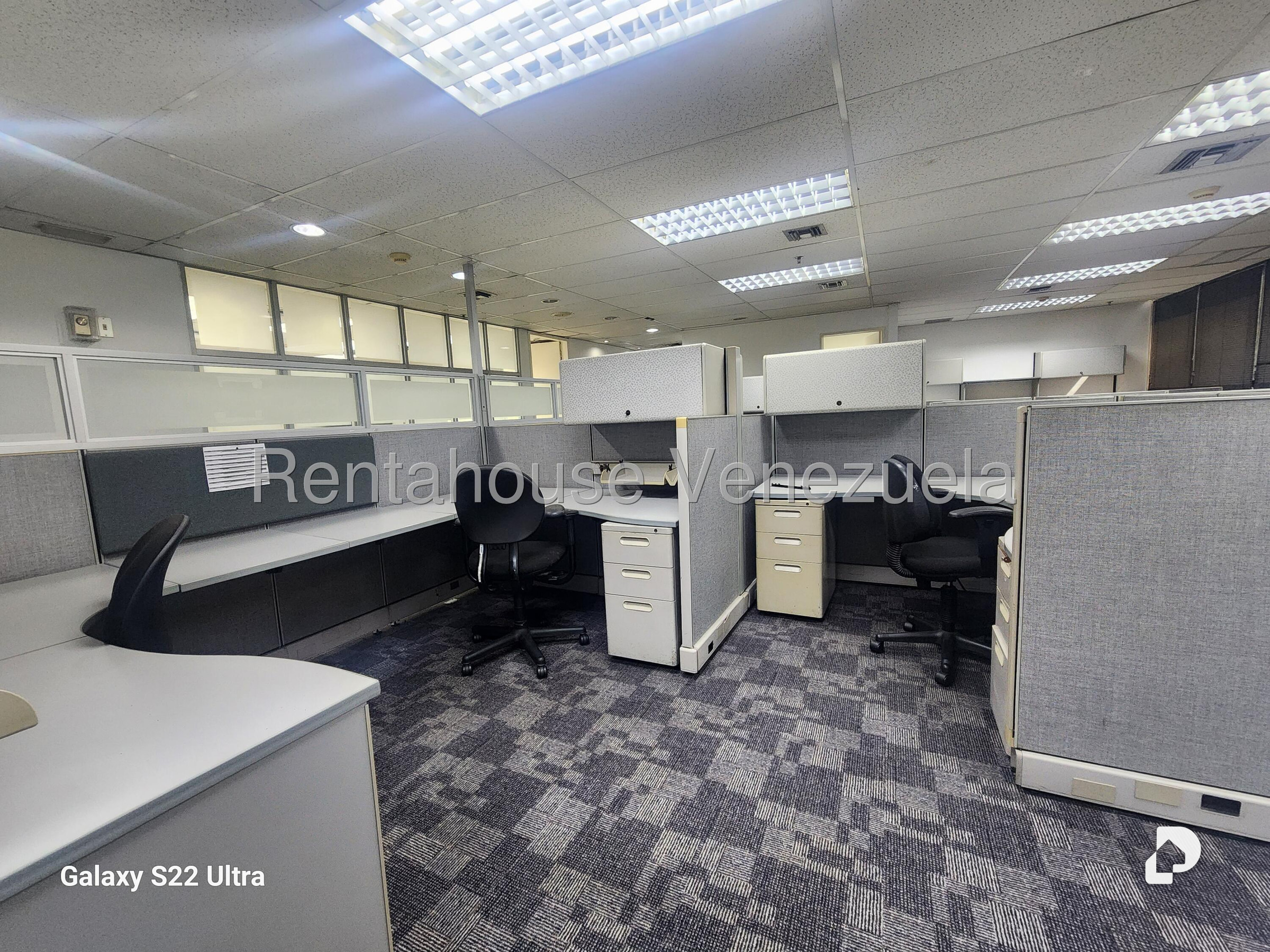 Oficina en El Bosque, Caracas – 21