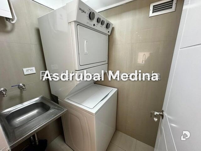 Apartamento en El Rosal, Caracas – 14