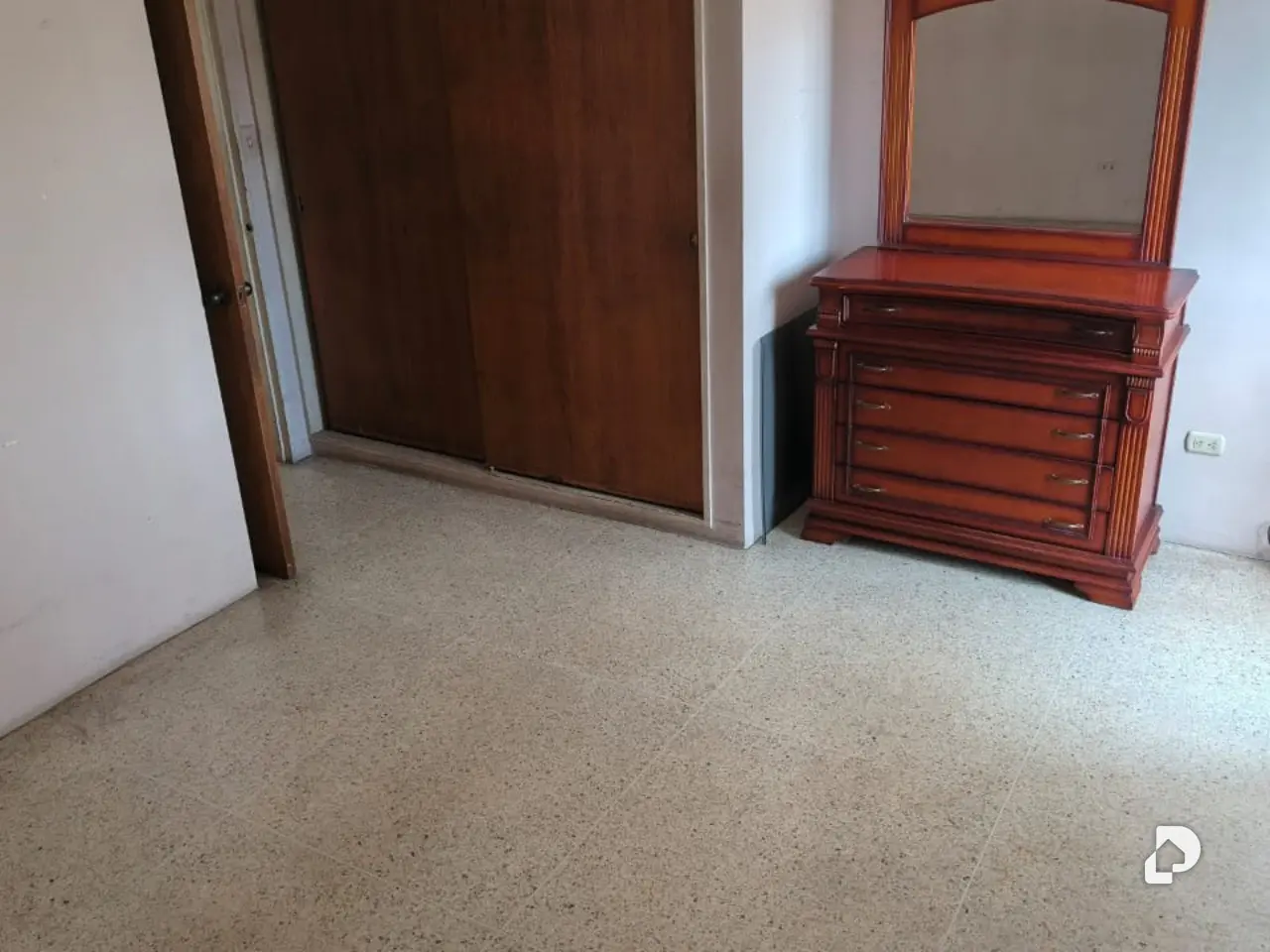 Apartamento en Catia, Caracas – 11