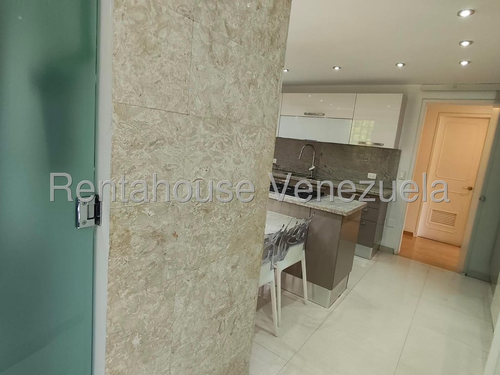 Apartamento en Colinas de Valle Arriba, Caracas