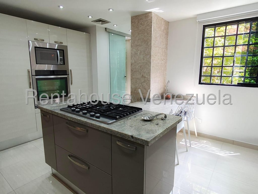 Apartamento en Colinas de Valle Arriba, Caracas
