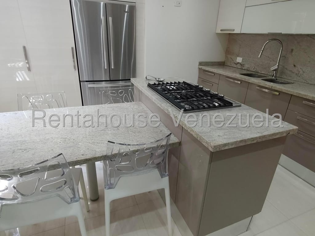 Apartamento en Colinas de Valle Arriba, Caracas