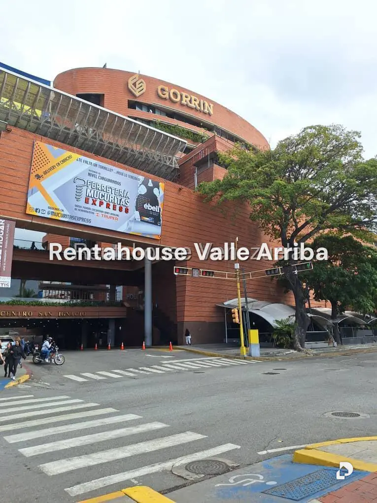 Local comercial en La Castellana, Caracas – 1