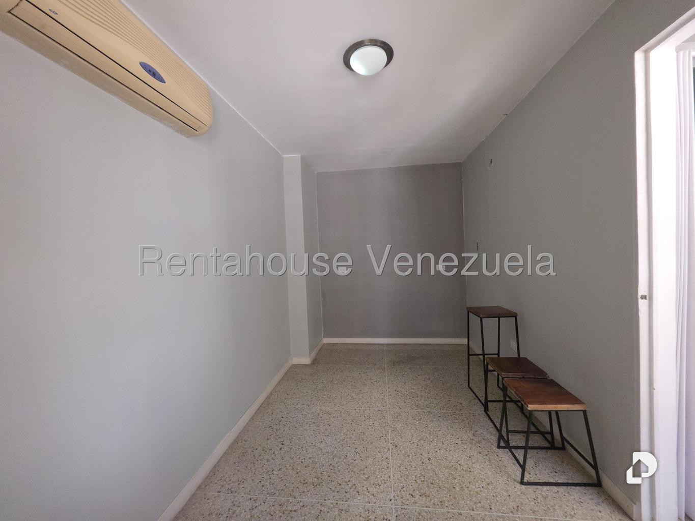 Apartamento en Altamira, Caracas – 16