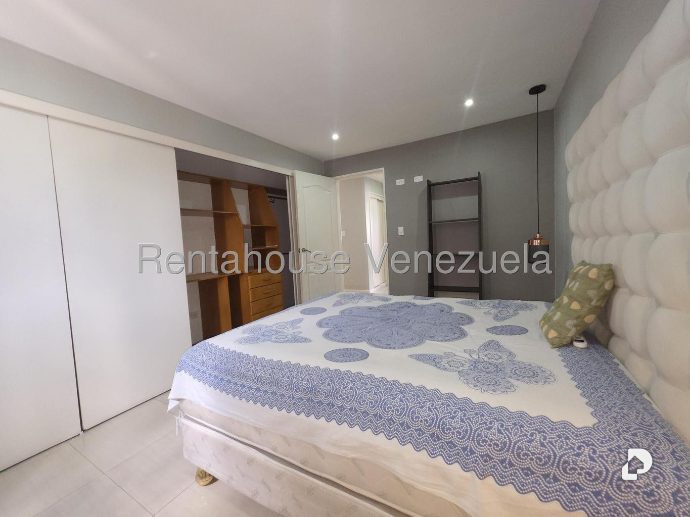 Apartamento en Altamira, Caracas – 22