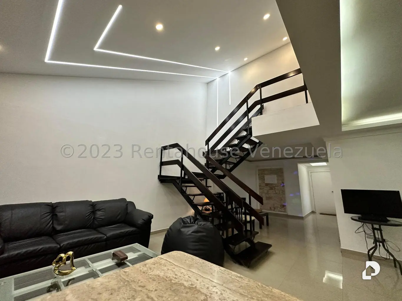Apartamento en La Urbina, Caracas – 2