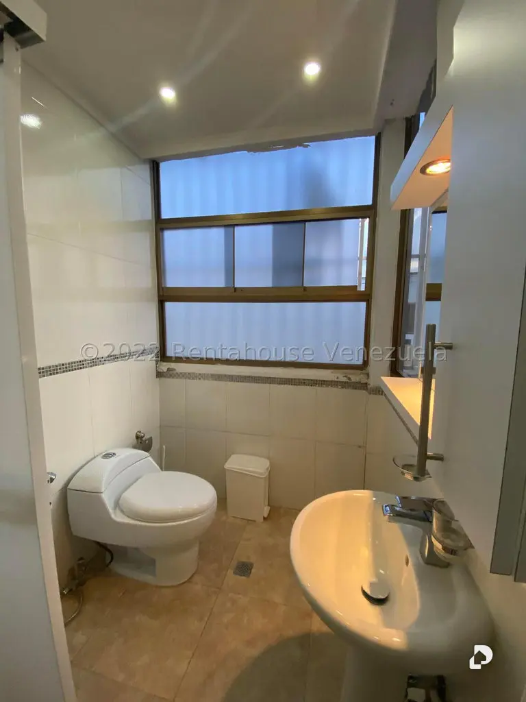 Apartamento en La Urbina, Caracas – 19