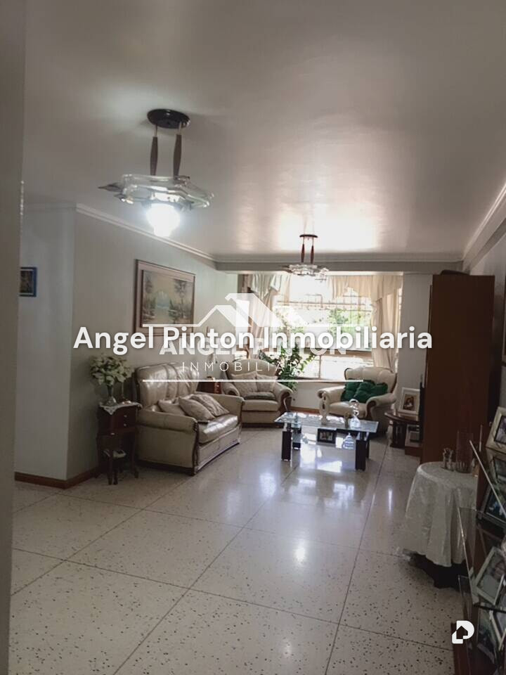 Apartamento en Montalbán, Caracas – 2