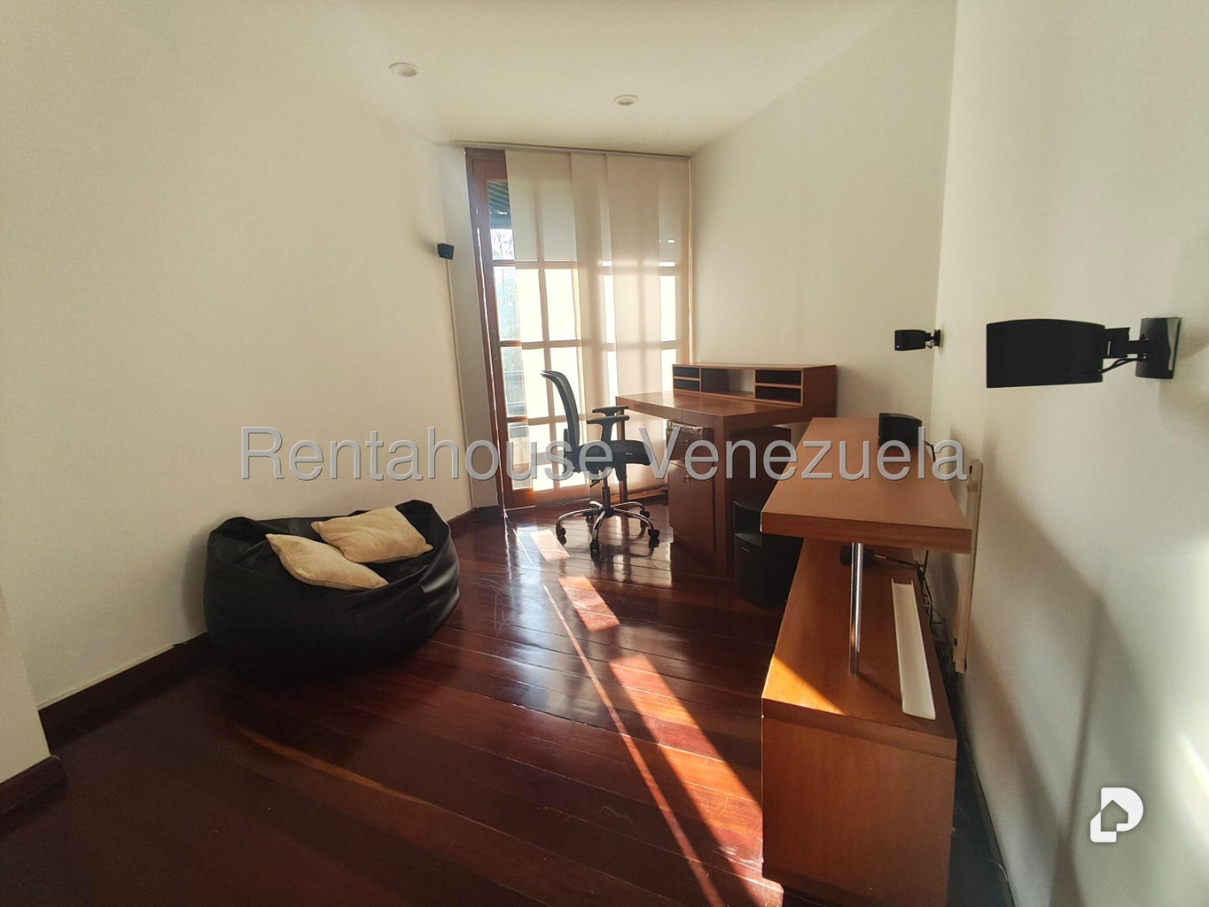 Apartamento en Los Naranjos (del Cafetal), Caracas – 28
