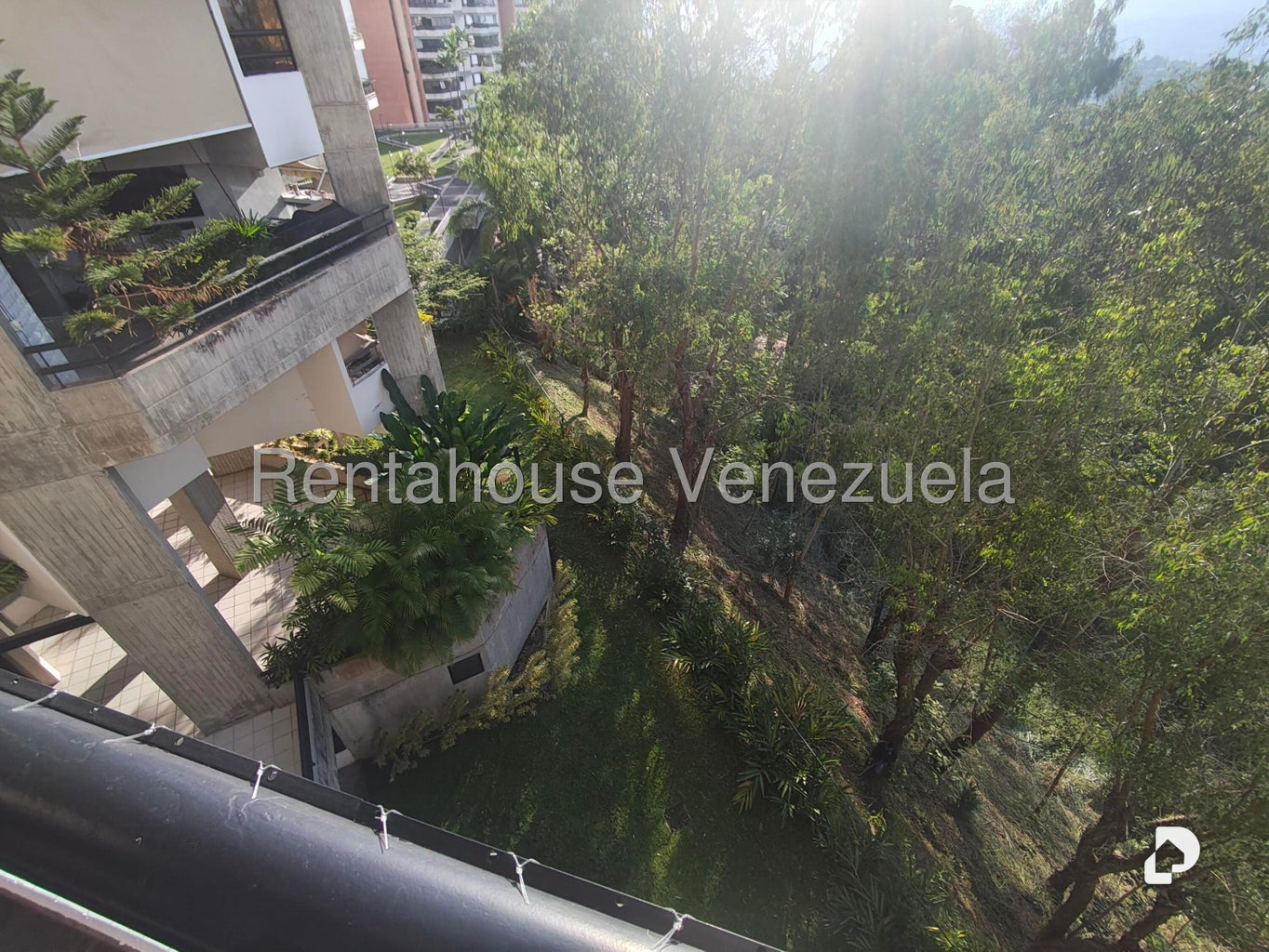 Apartamento en Los Naranjos (del Cafetal), Caracas – 15