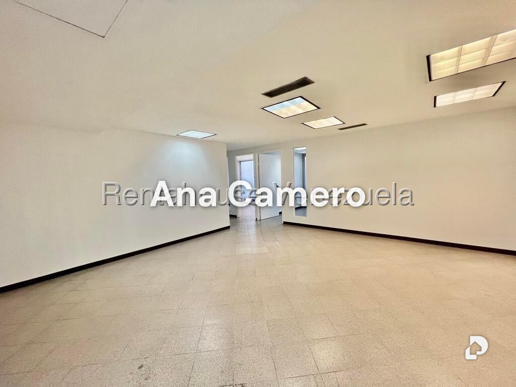 Oficina en Chacao, Caracas – 11